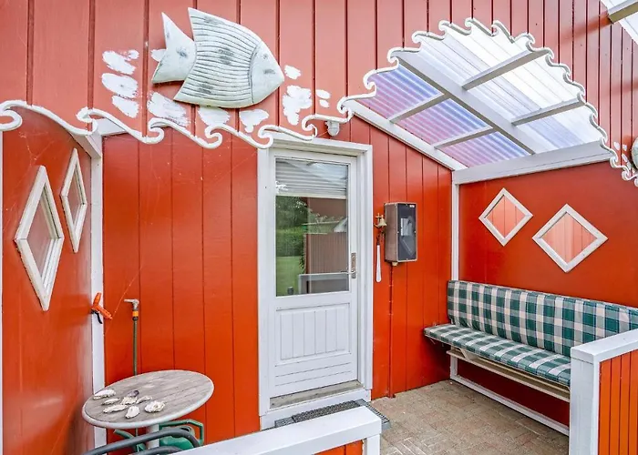 2 Bedroom Lovely In